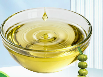 Καλή τιμή. Virgin Olea Europaea Olive Oil CAS 8001-25-0 Ψυχρής έκθλιψης καθαρού βαθμού αντιοξειδωτικό πλούσιο συστατικό περιποίησης δέρματος σε απευθείας σύνδεση